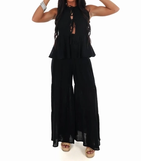 MoistureWicking Technology AntiPilling Technology Summer Solstice Two Piece Set In Black