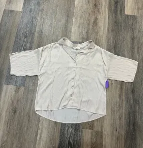 Blouse Short Sleeve By Grade & Gather In Tan, Size: M SoftInteriorLining