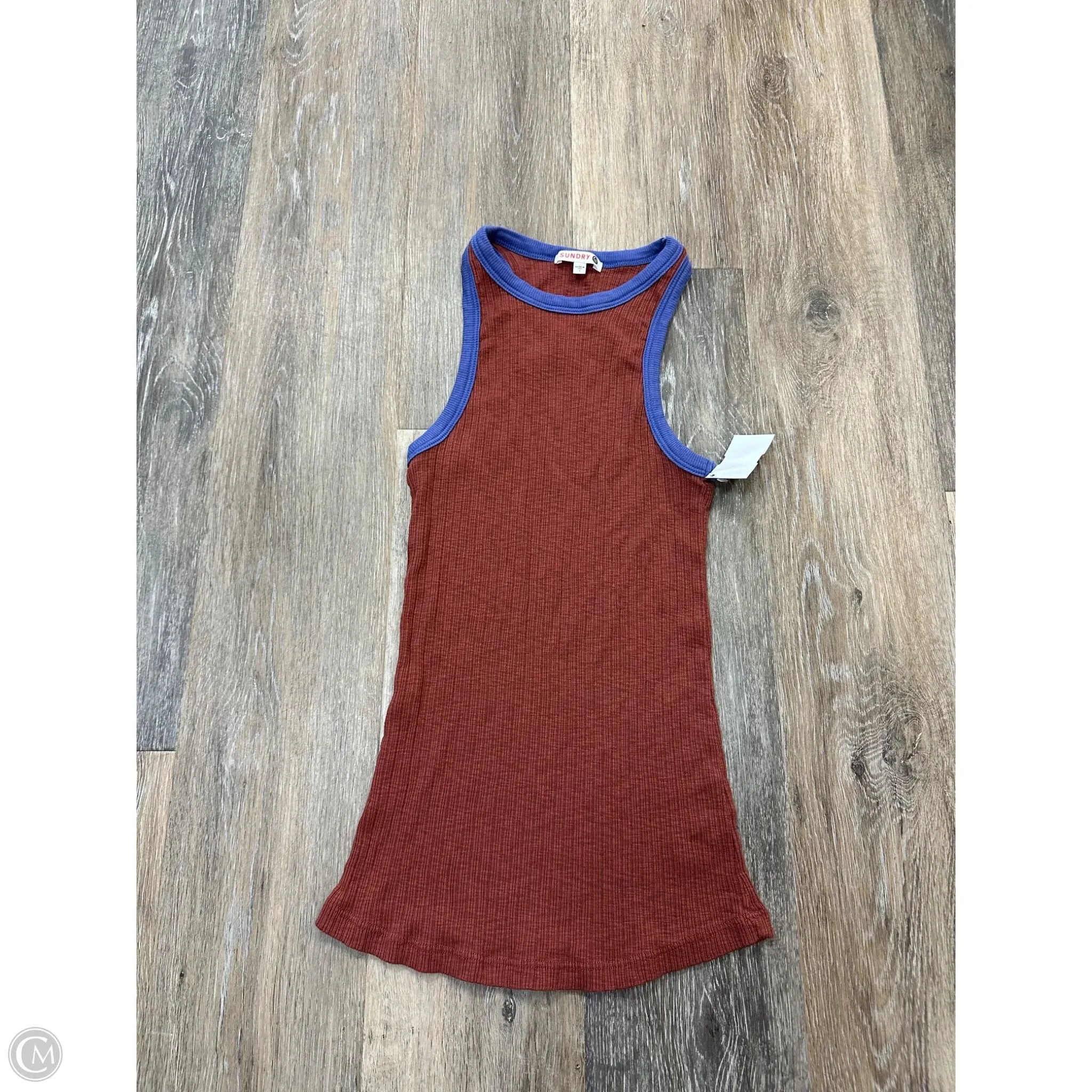 Reinforced Neckline Detail Tank Top By Sundry In Purple & Red, Size: S