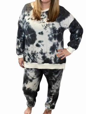 Fleece Lounge Set In Black/white Organic Cotton Multi Pocket Design
