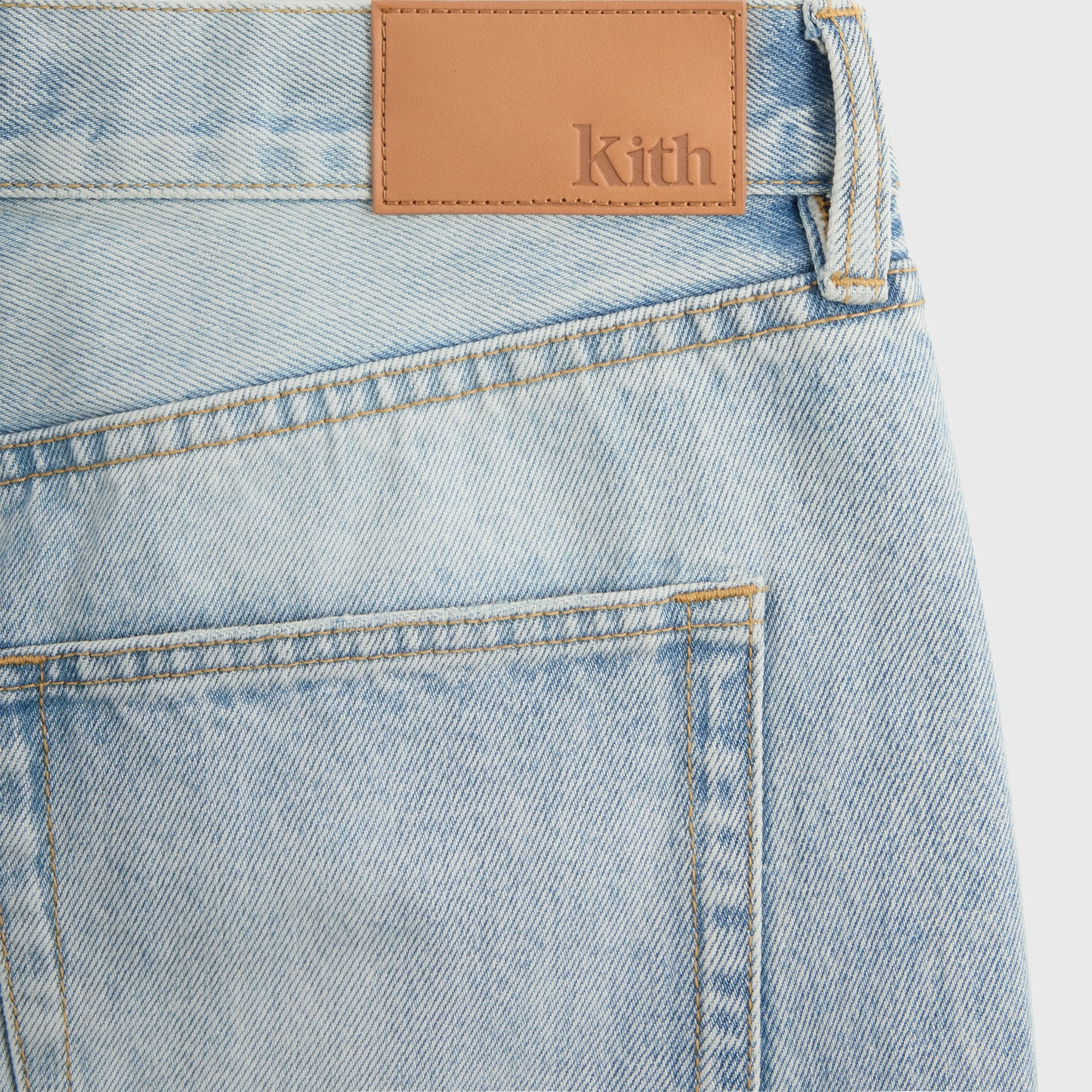 Back pockets Flattering Style Kith The Webster Chill - Light Indigo