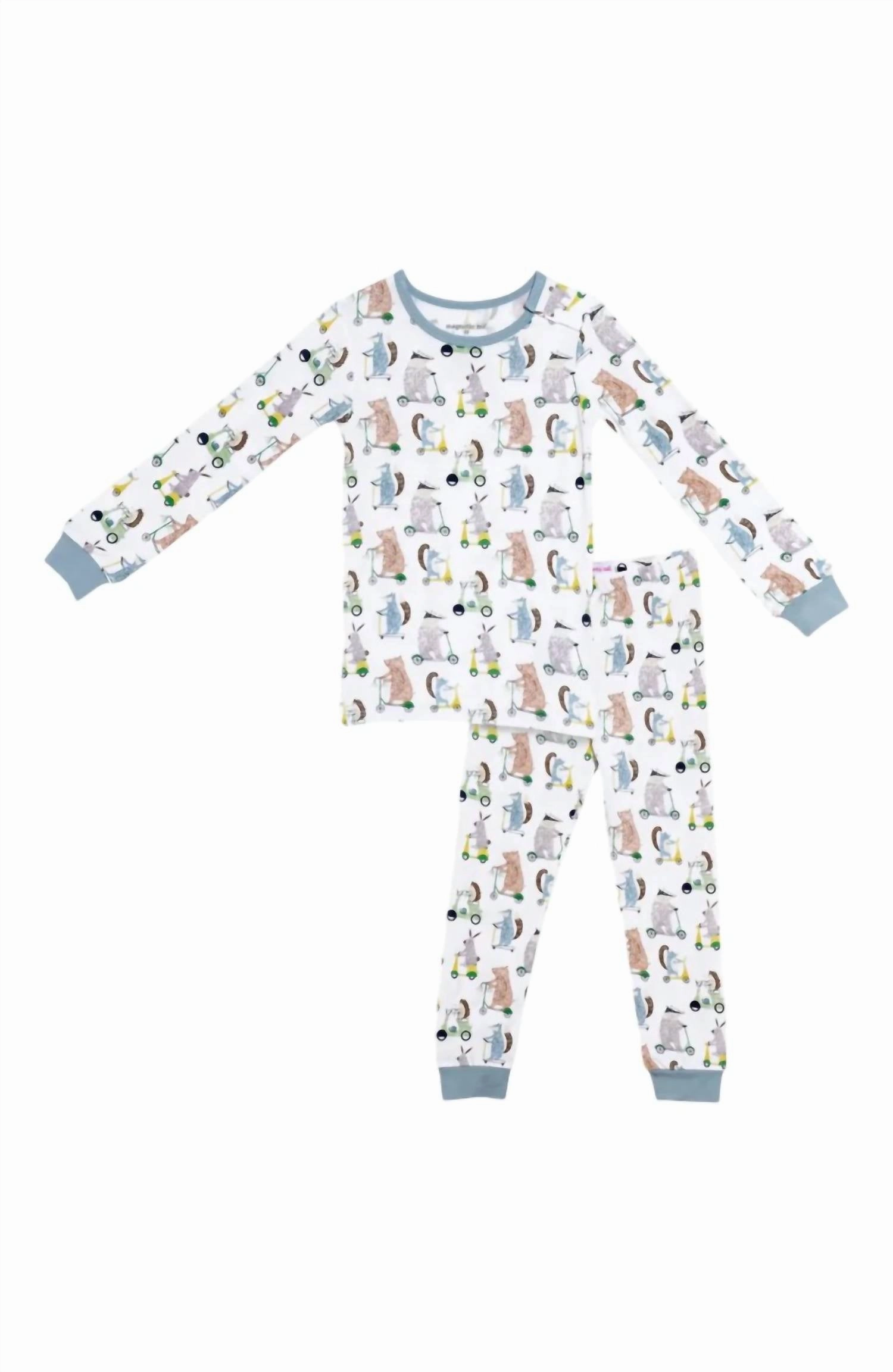 Wheel Good Friends 2Pc Toddler Pajama Set In White hypoallergenic material