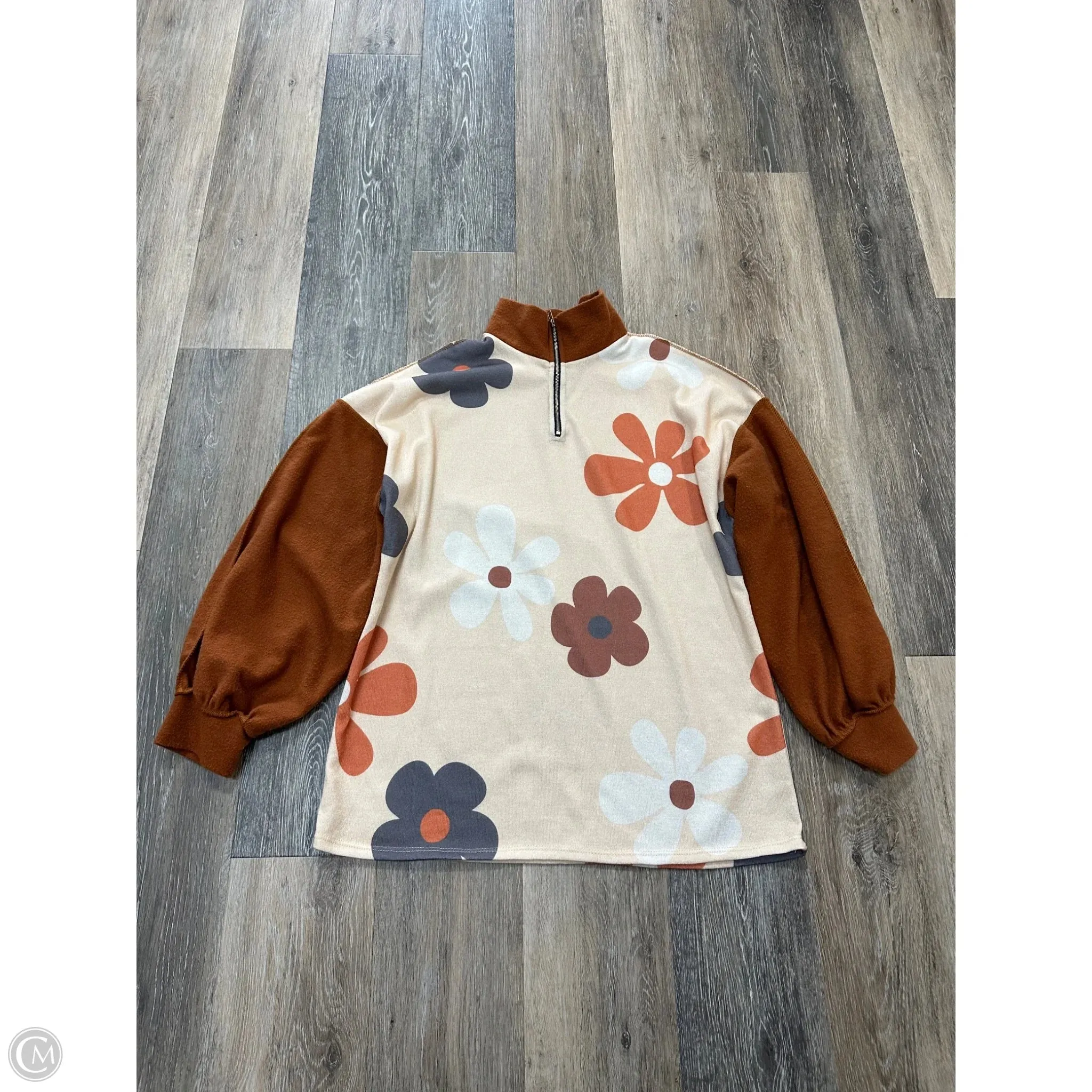 Top Long Sleeve By Bibi In Floral Print, Size: M TexturedSurface