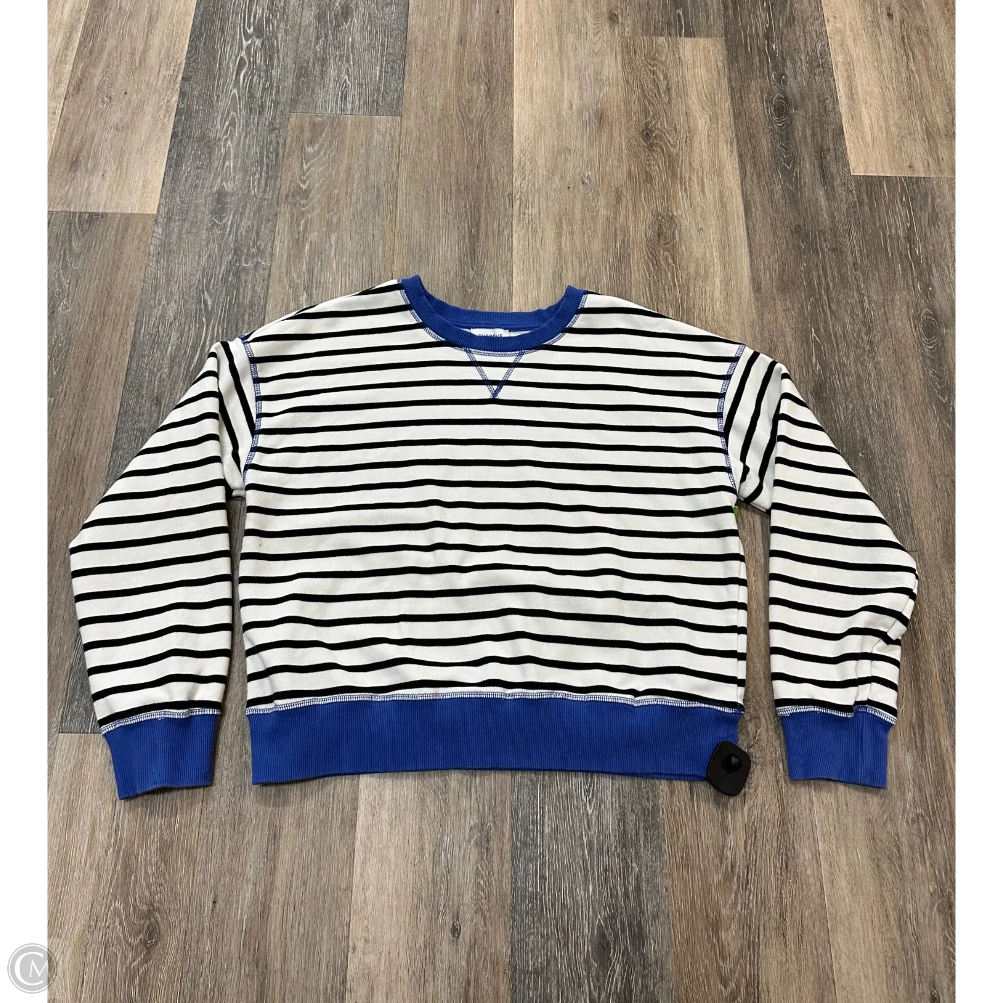 AntiPillingTreatment Top Long Sleeve By Evereve In Striped Pattern, Size: L