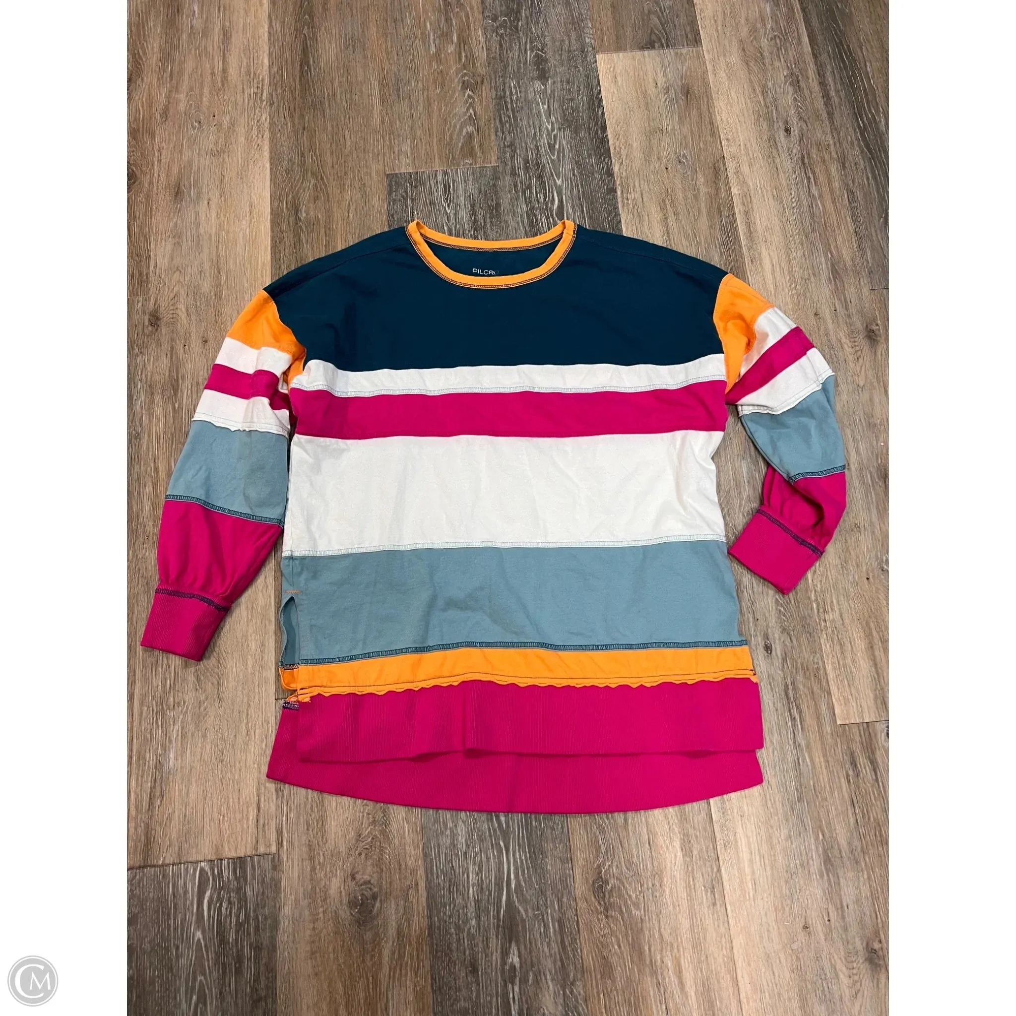 Non Restrictive Cut Layered Collar System Top Long Sleeve By Pilcro In Multi-colored, Size: Xxs