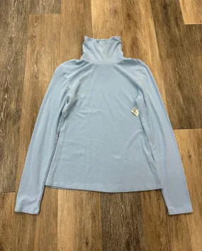 BreathableMeshPanel NoRoll Hem Technology Top Long Sleeve By Trendy Queen In Blue, Size: S