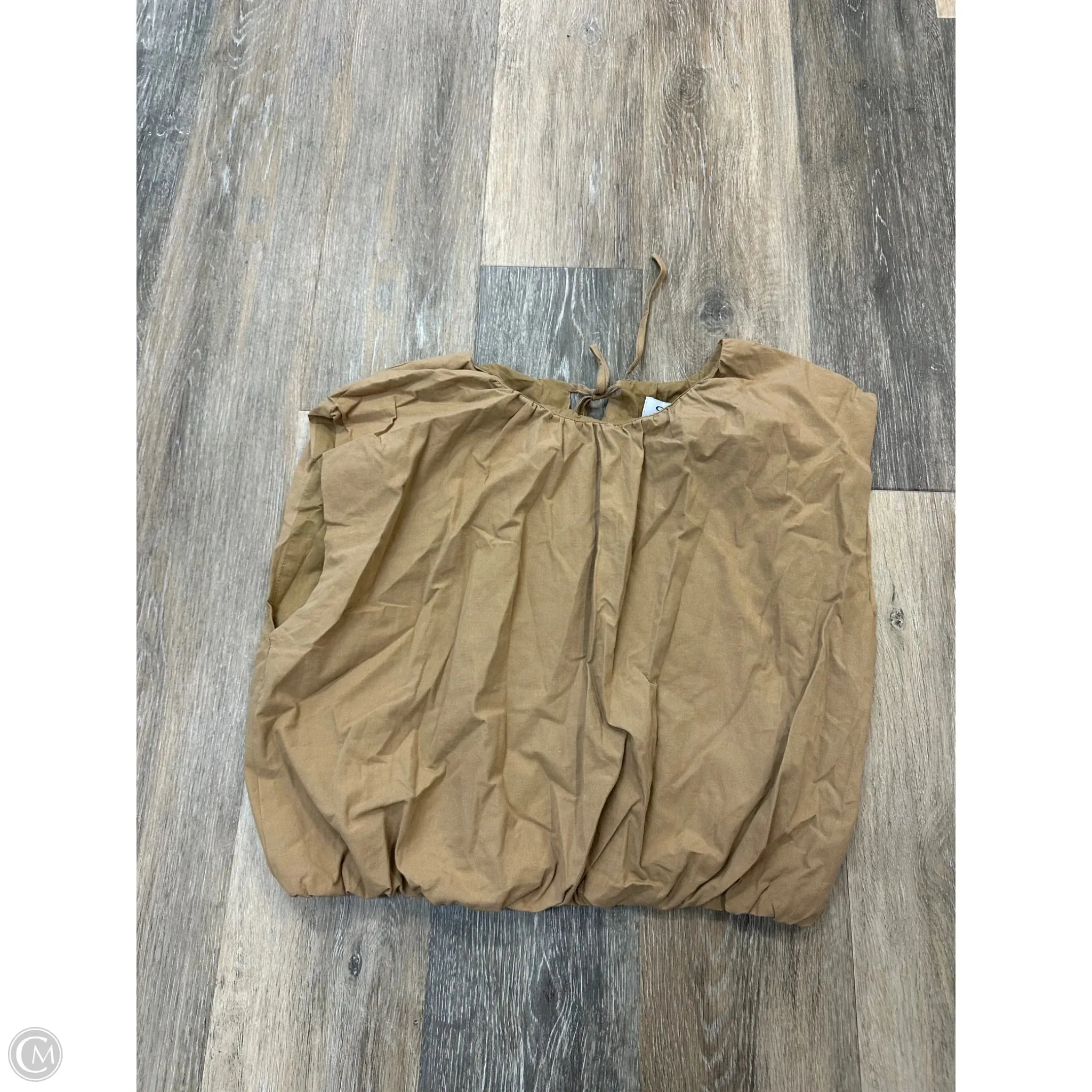 Top Sleeveless By Gilli In Tan, Size: L Glow In The Dark Accent Trim