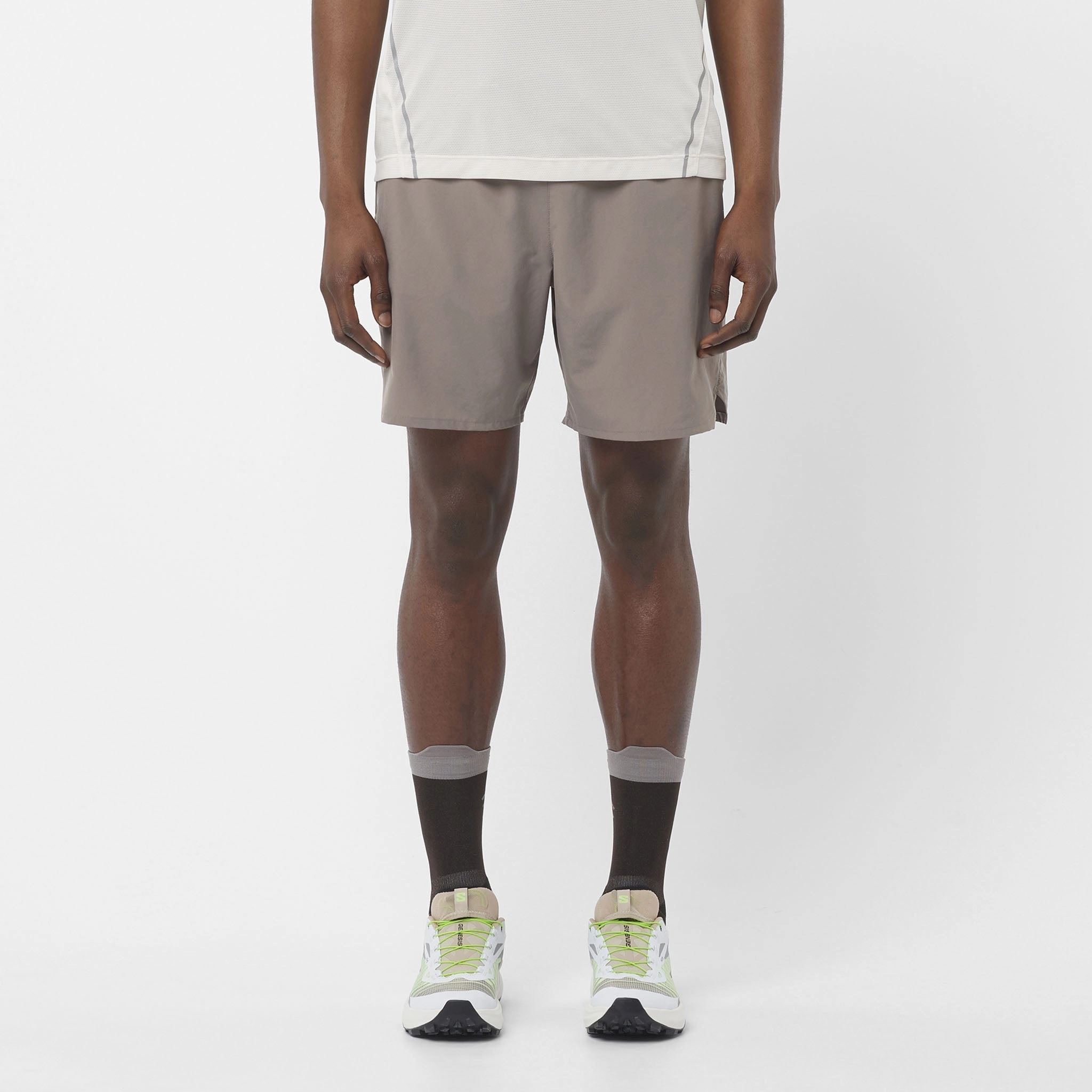 Salomon | Men's SHAKEout CORE Stellar 7" Shorts - Iron NonChafingSeams