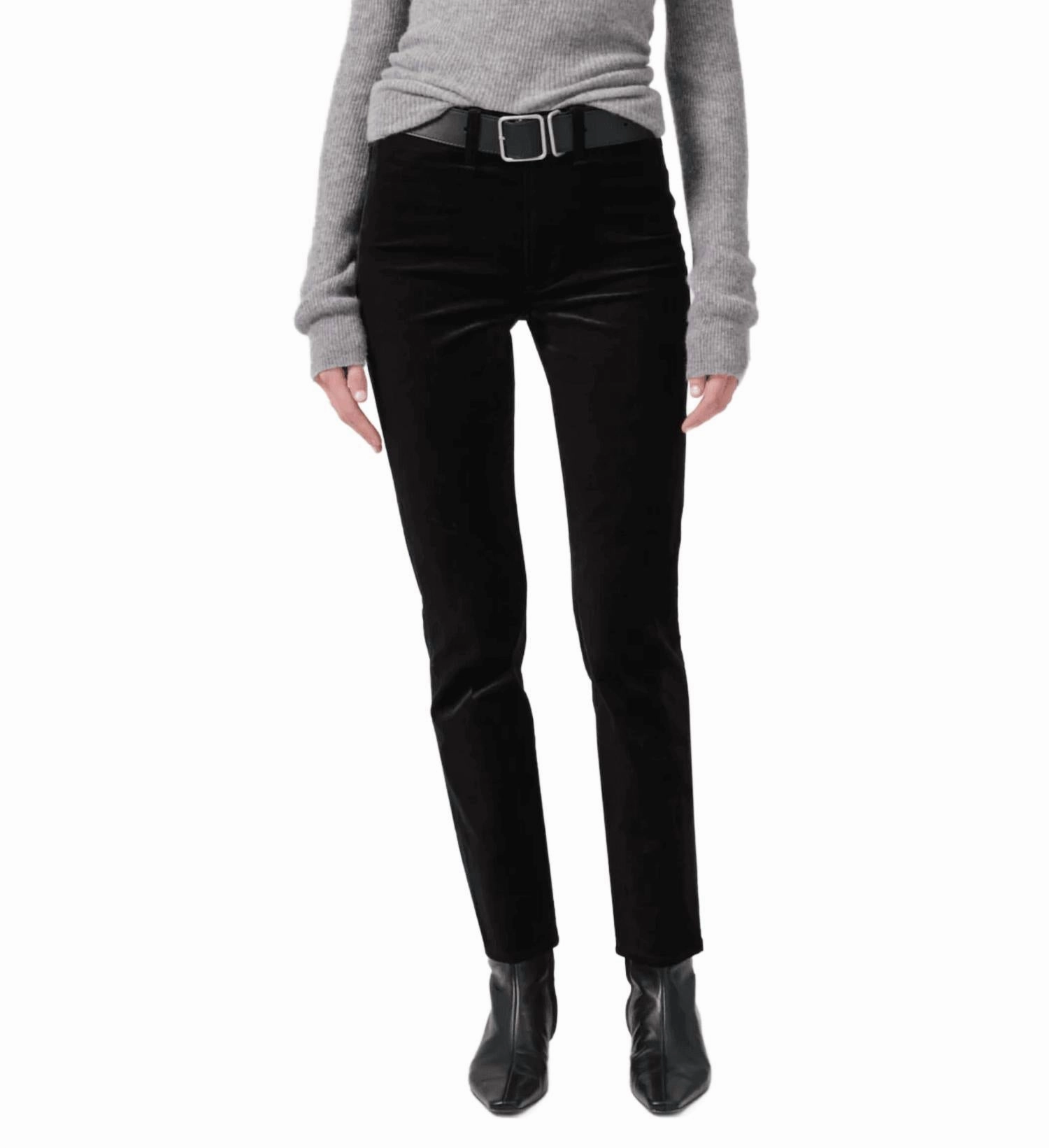 Comfy Home Comfort Weekend Getaway Minimal Edge Isola Crop Slim With Welt Pocket Jeans In Black