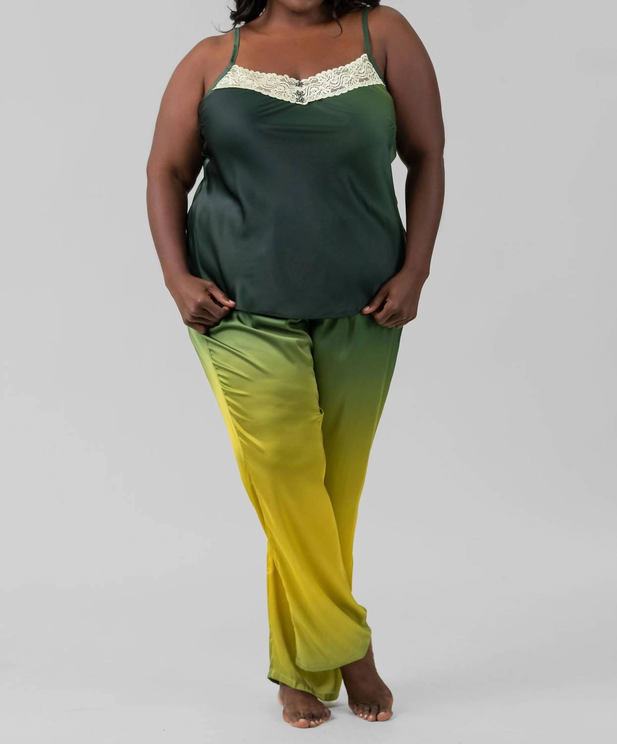 wrinkle free finish Zipper Free Design Ombre Pajama Set In Green