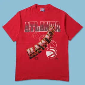 Sporty essentials Chilly Comfort Wear Vintage Atlanta Hawks T-Shirt Medium