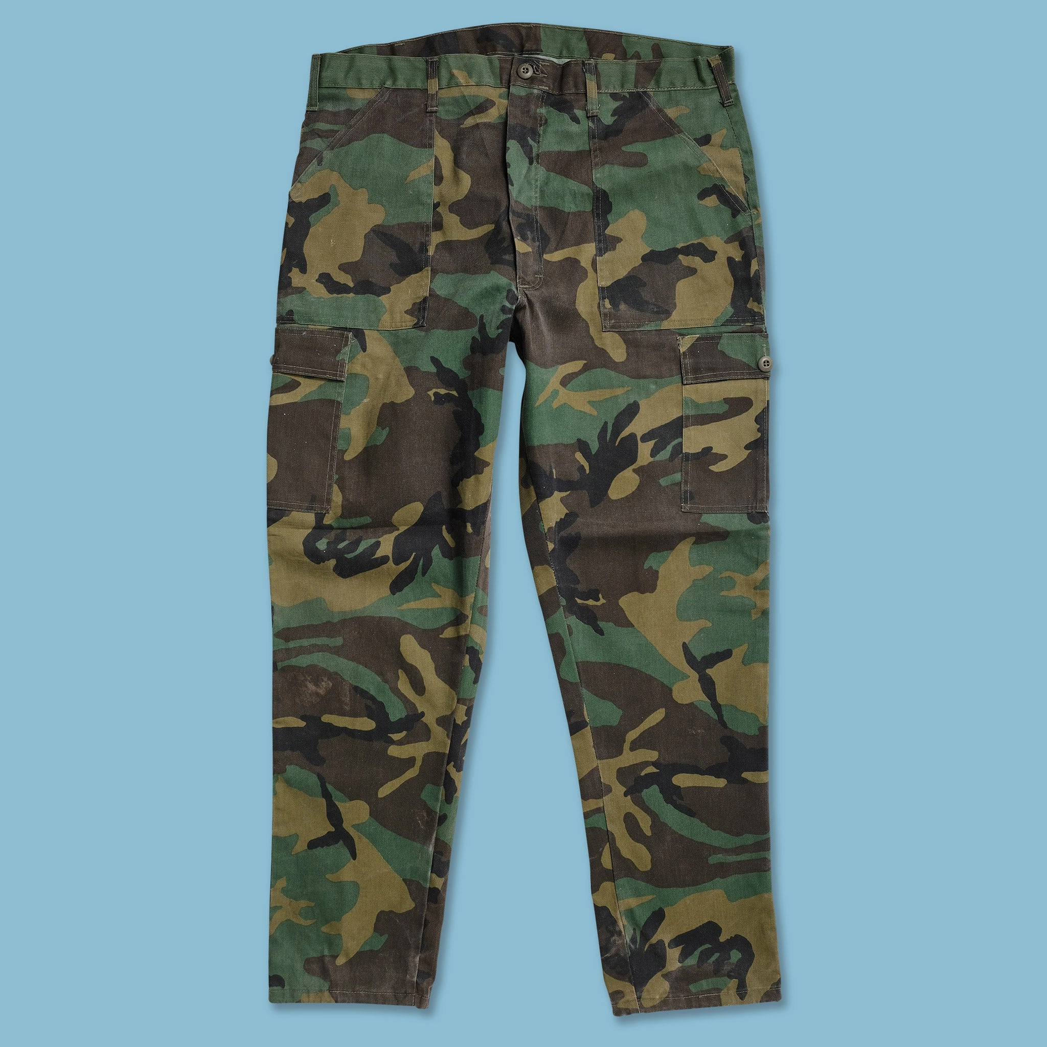 Chilly Day Ready Urban Edge Vintage Camo Cargo Pants 40x34