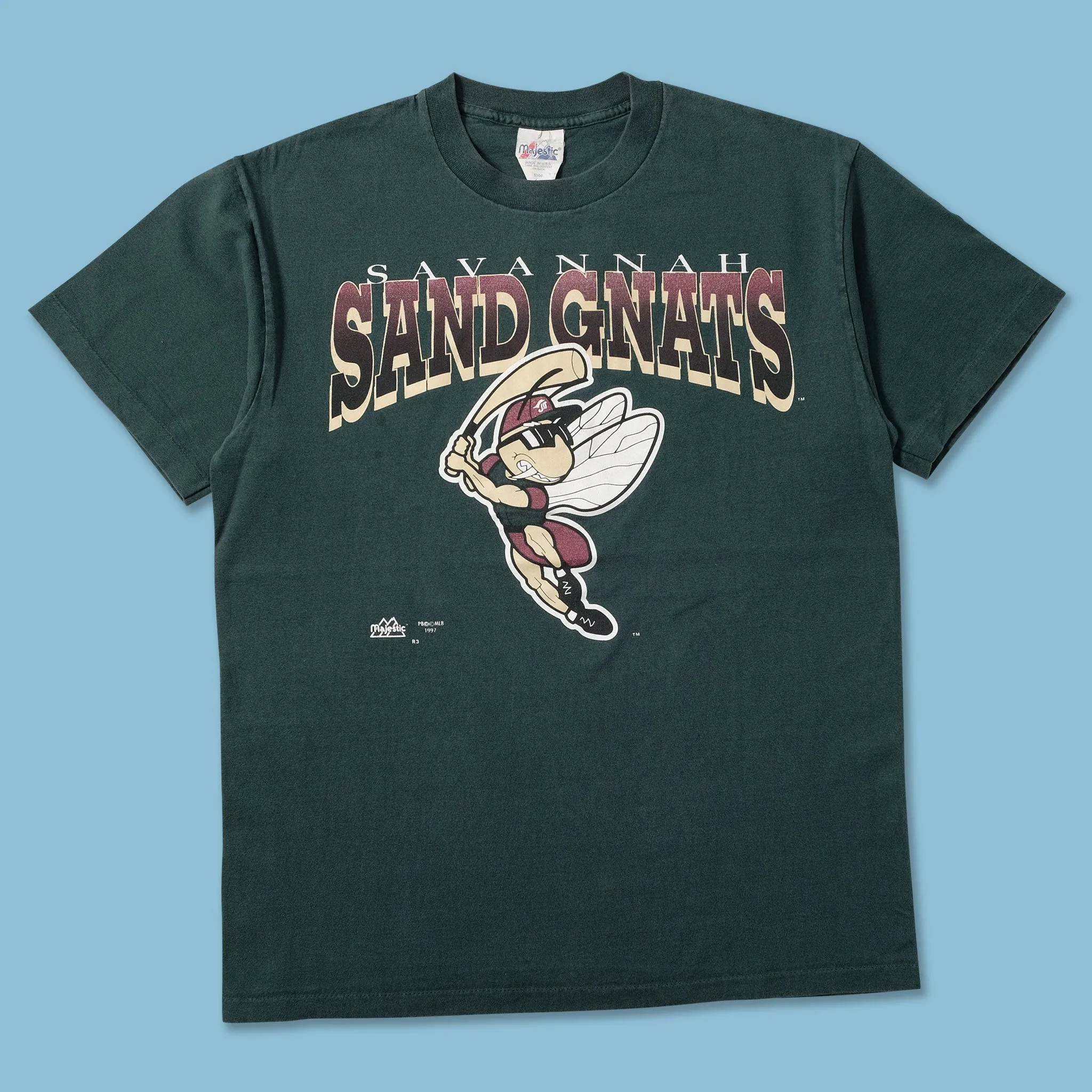 Easy Fit Chafe Free Armhole 1997 Savannah Sand Gnats T-Shirt Medium