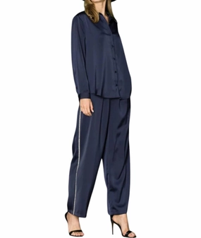 Smooth zipper closure Wileene Satin Set In Navy