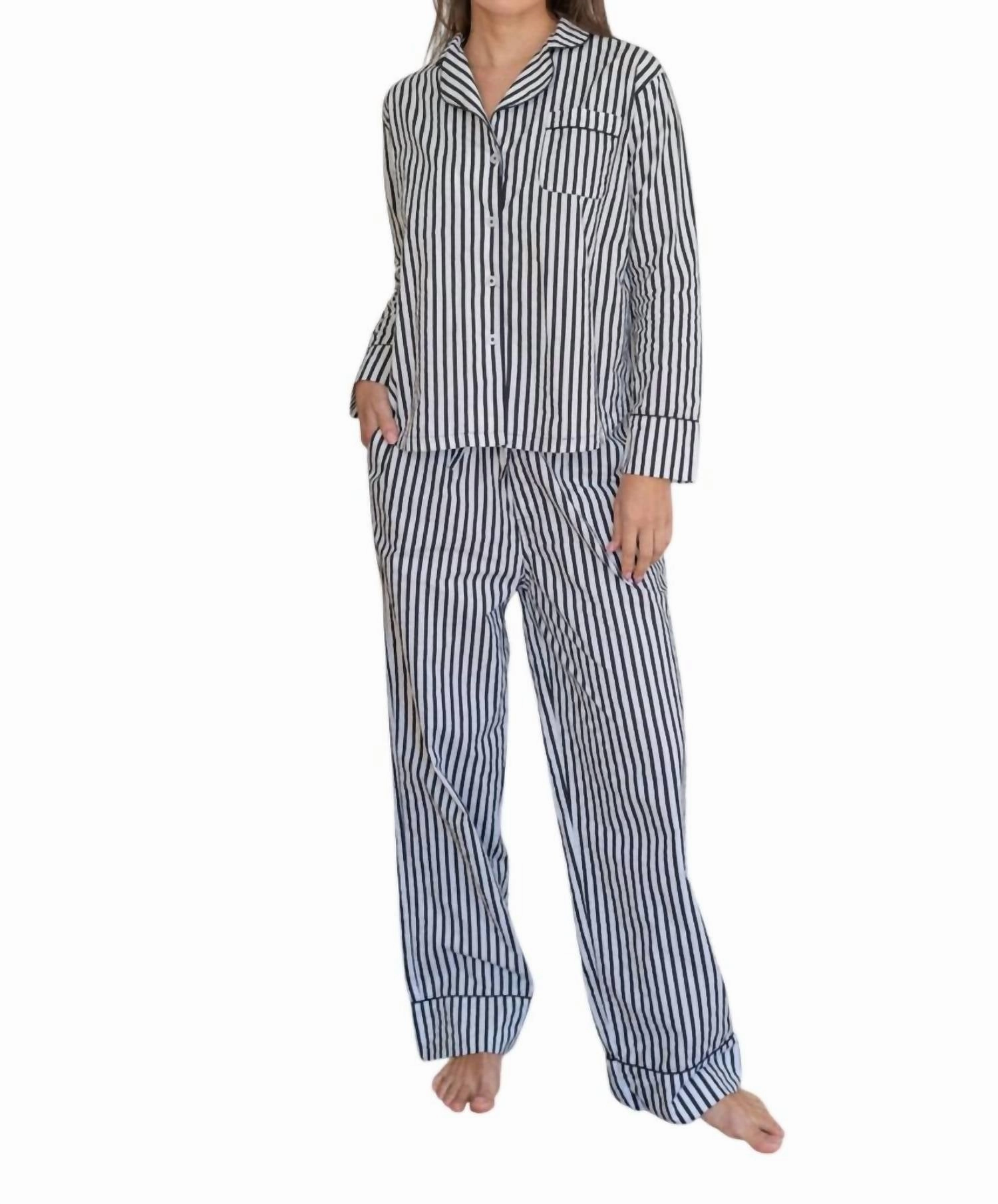 Universal Fit Zee Zee Long Sleeve Set Pajama In Black White Stripe